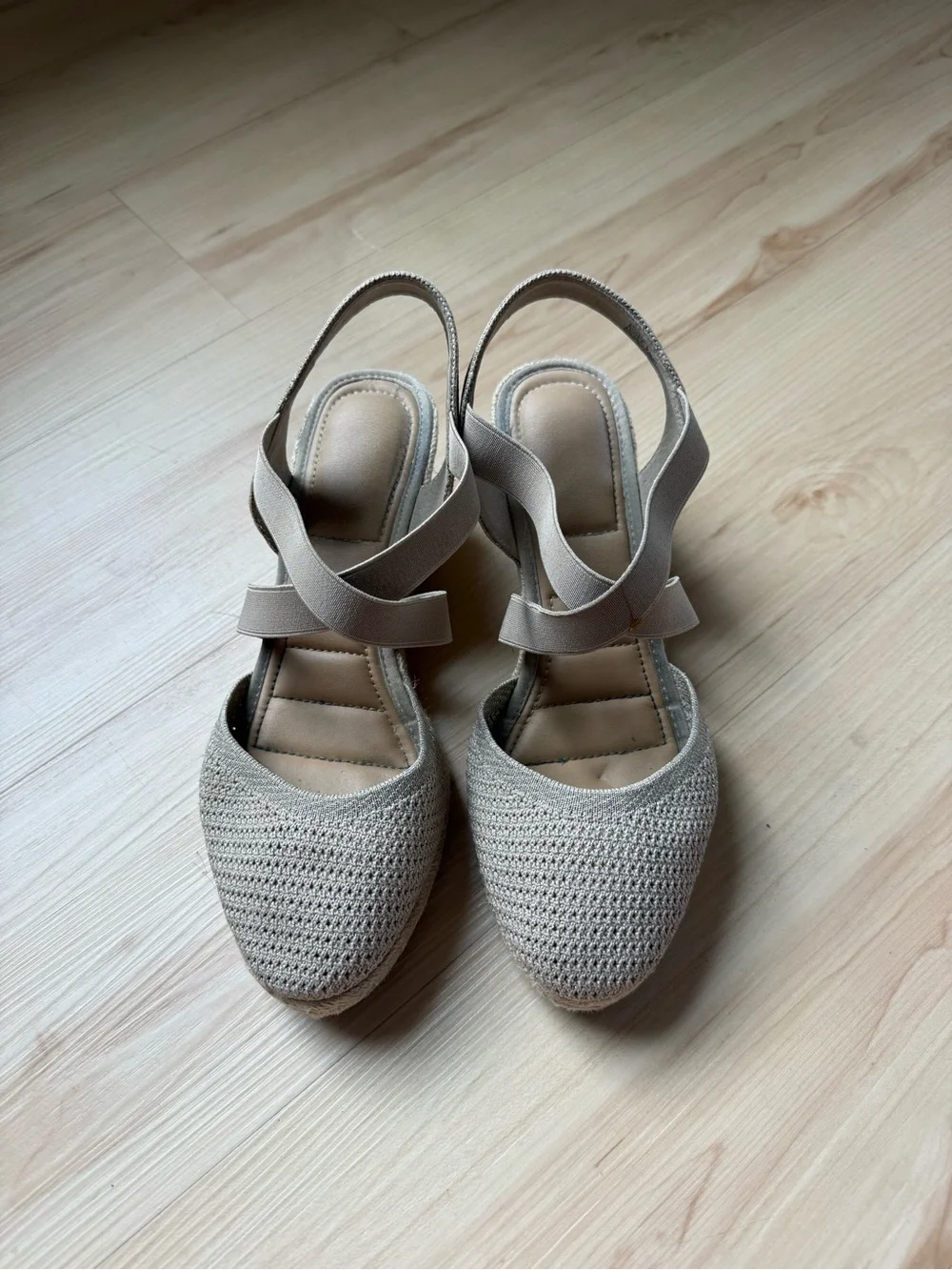 Kelly & Katie Tan Espadrille Wedge Sandals with Crisscross Straps Size 10 comfy!